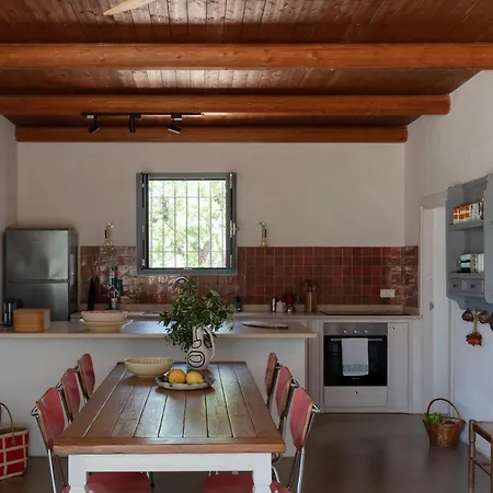 Feriehus Trullo Fiorone With Private Pool *